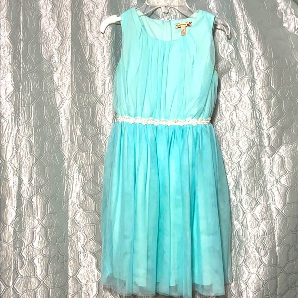 Girls size 12 dress like new